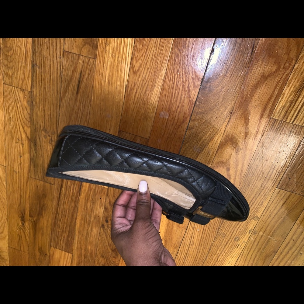 Salvatore Ferragamo Black Quilted Leather Flats - Picture 5 of 7